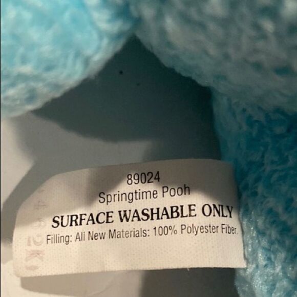 Vintage Winne the Pooh ‘Springtime Pooh’ Fischer Price Plush Toy - Picture 6 of 9